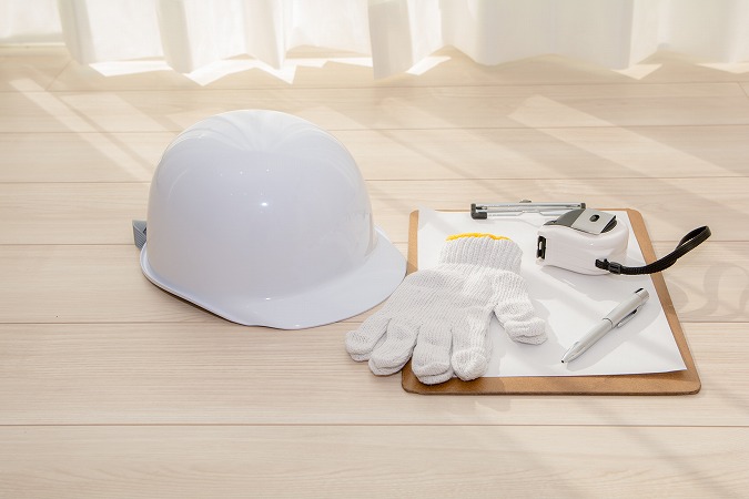 ヘルメット・軍手・メジャー